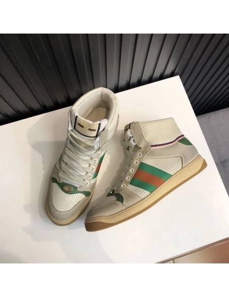 FashionStatement,GUCCI,IconicStyle,ItalianCraftsmanship,LuxuryFootwear,SNEAKER