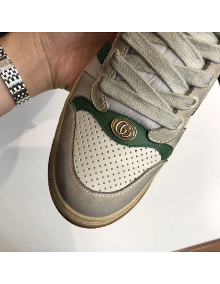 FashionStatement,GUCCI,IconicStyle,ItalianCraftsmanship,LuxuryFootwear,SNEAKER