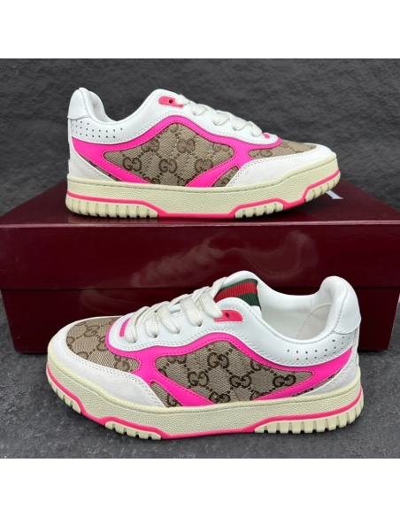 FashionStatement,GUCCI,IconicStyle,ItalianCraftsmanship,LuxuryFootwear,SNEAKER