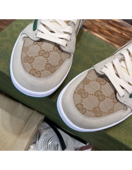 FashionStatement,GUCCI,IconicStyle,ItalianCraftsmanship,LuxuryFootwear,SNEAKER