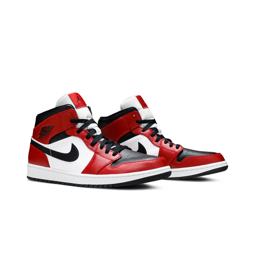 AIR JORDAN 1 MID CHICAGO BLACK TOE 554724 069,AIR JORDAN 1 MID,Air Jordan