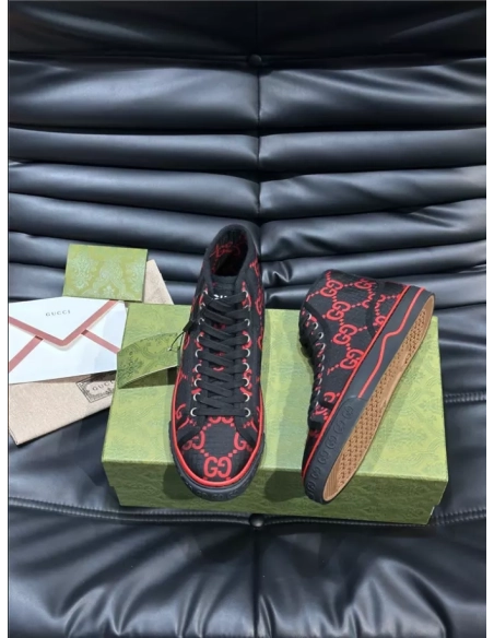 GUCCI,SHOES FOR MEN,SNEAKER