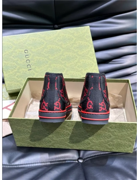 GUCCI,SHOES FOR MEN,SNEAKER