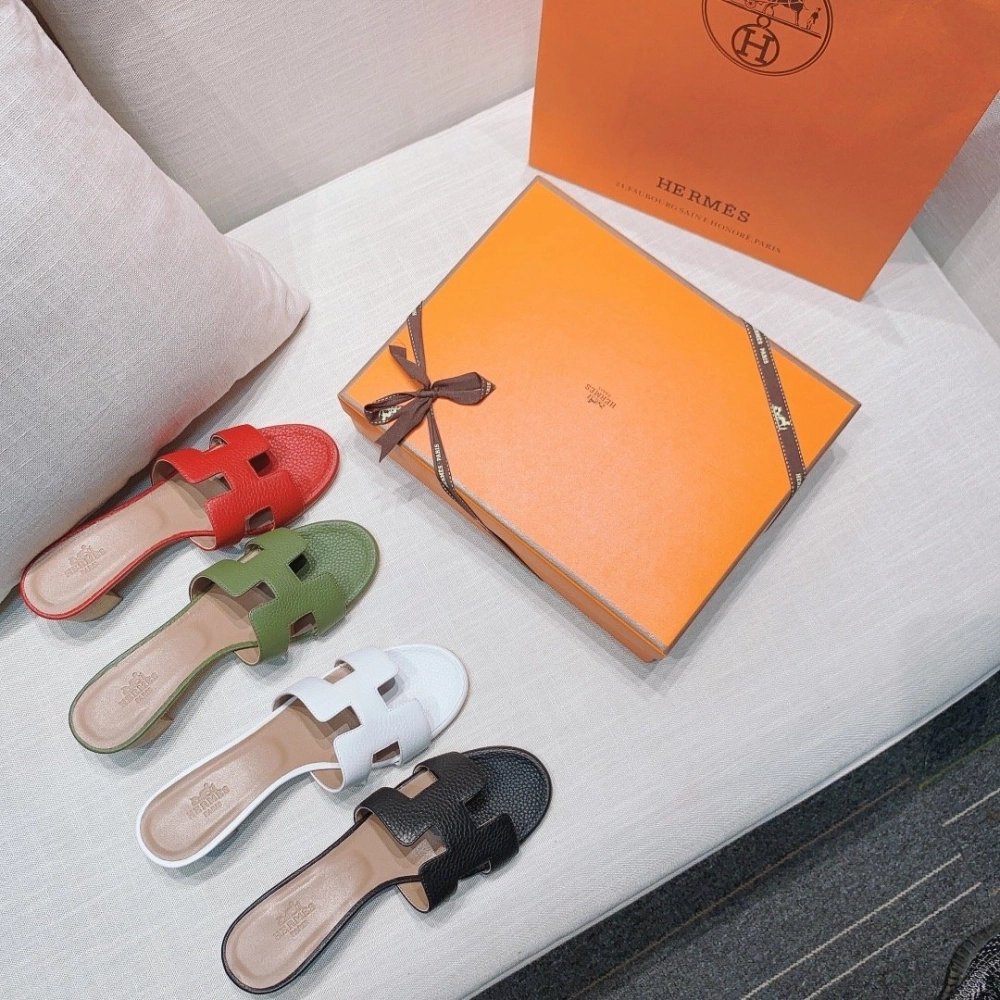 Hermes mid-heel slides summer shoes_1