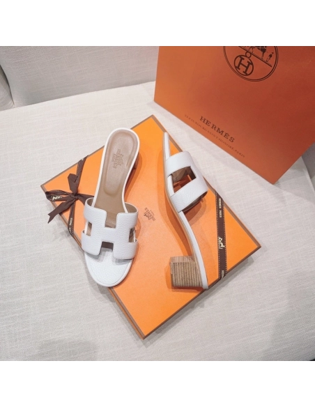 Hermes mid-heel slides summer shoes_1