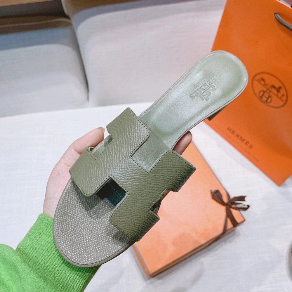 Hermes mid-heel slides summer shoes_12