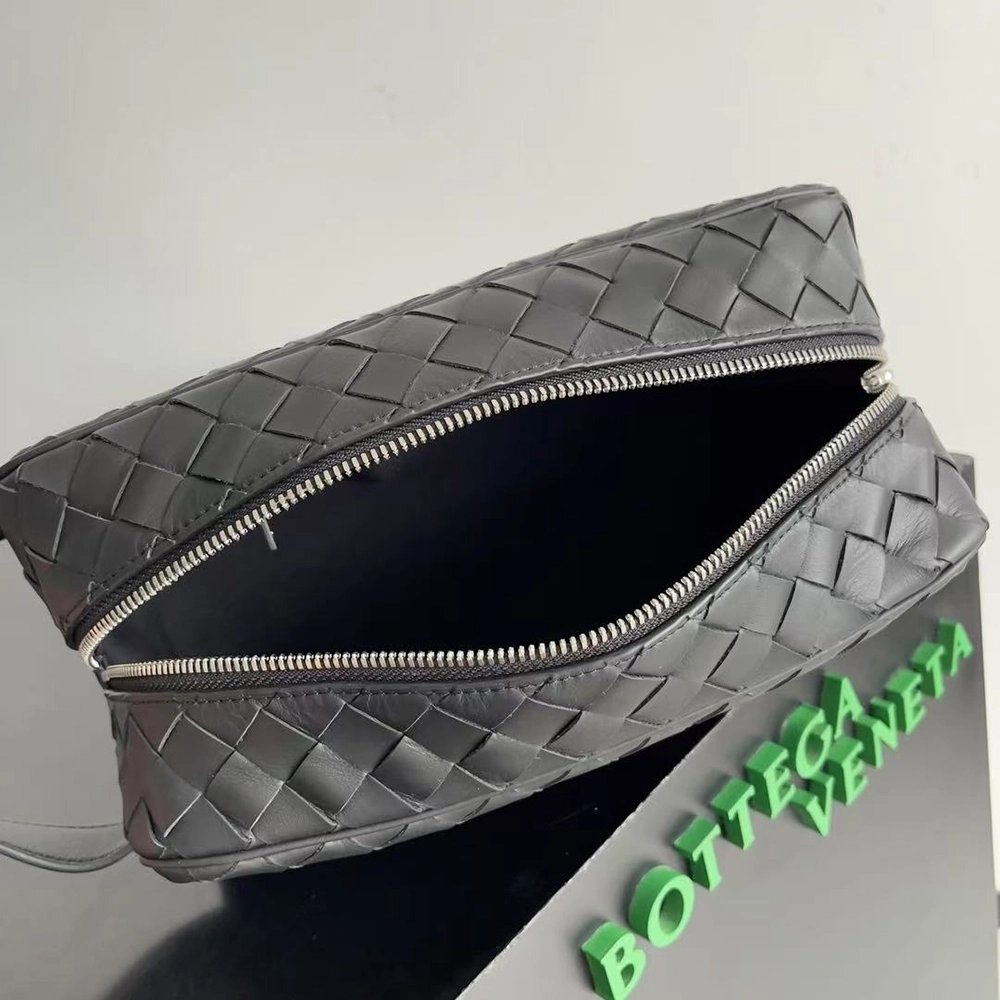 Bottega Veneta Intrecciato Travel Pouch 729295 26X13X10cm,Bottega Veneta bags