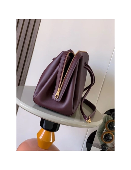Loewe Madrid bag in supple calfskin,Loewe Bags