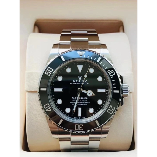 Submariner M124060-0001 Black Dial Size 41mm