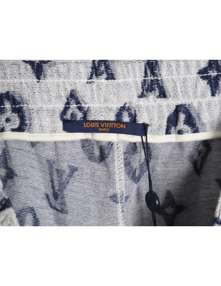 Louis Vuitton all-over monogram logo jacquard shorts,Louis Vuitton