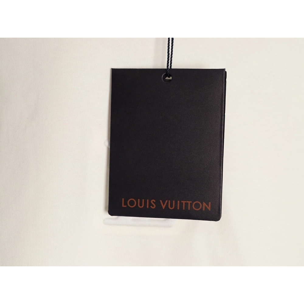 Louis Vuitton chest lettering embossed long sleeves,Louis Vuitton