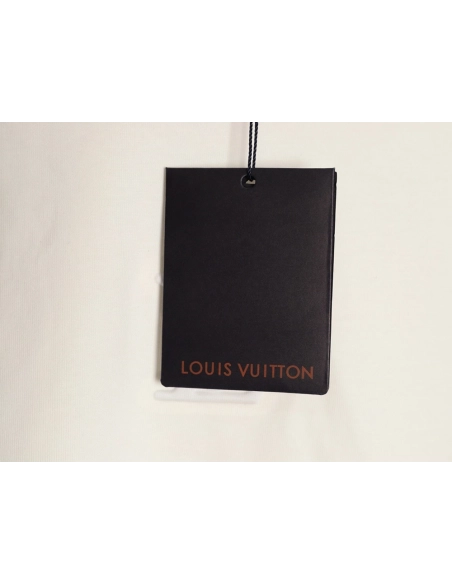 Louis Vuitton chest lettering embossed long sleeves,Louis Vuitton