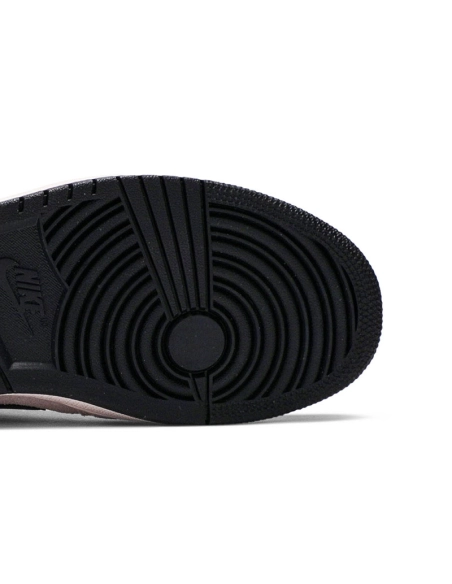 AIR JORDAN 1 MID IRIDESCENT BQ6472 602,AIR JORDAN 1 MID,Air Jordan