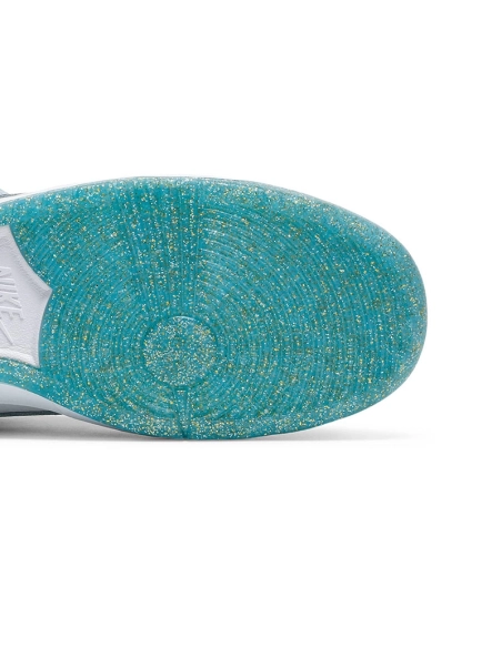 SEAN CLIVER X DUNK LOW SB HOLIDAY SPECIAL,Dunk SB,NIKE SHOES Reps