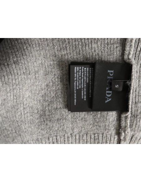 Prada inverted triangle knitted zipper cardigan jacket,Prada